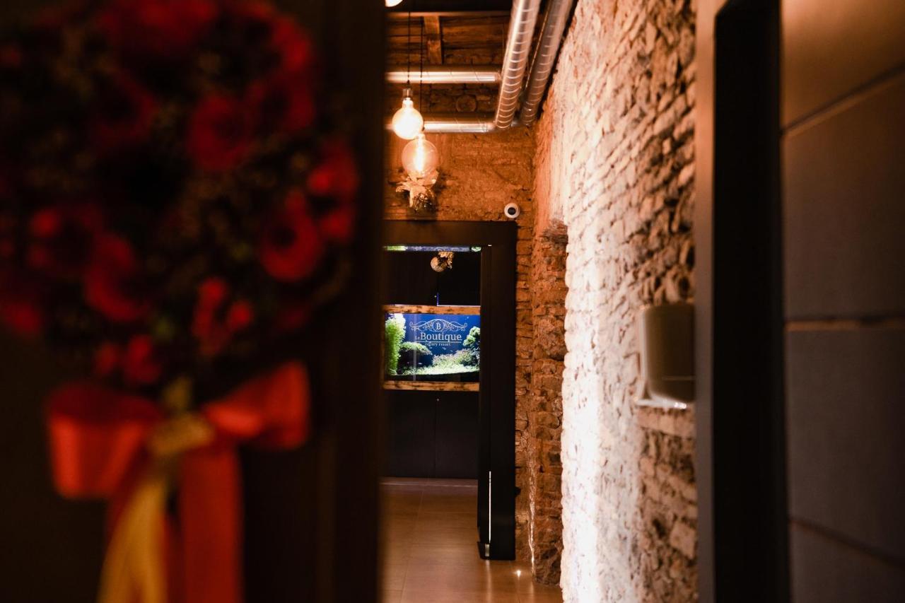 Le Boutique Luxury Rooms Diffused In Historic Center Fiumicino Kültér fotó