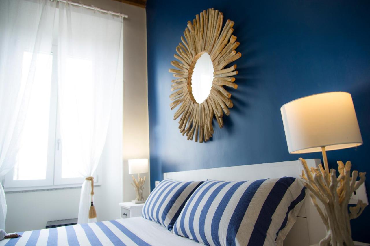 Le Boutique Luxury Rooms Diffused In Historic Center Fiumicino Kültér fotó