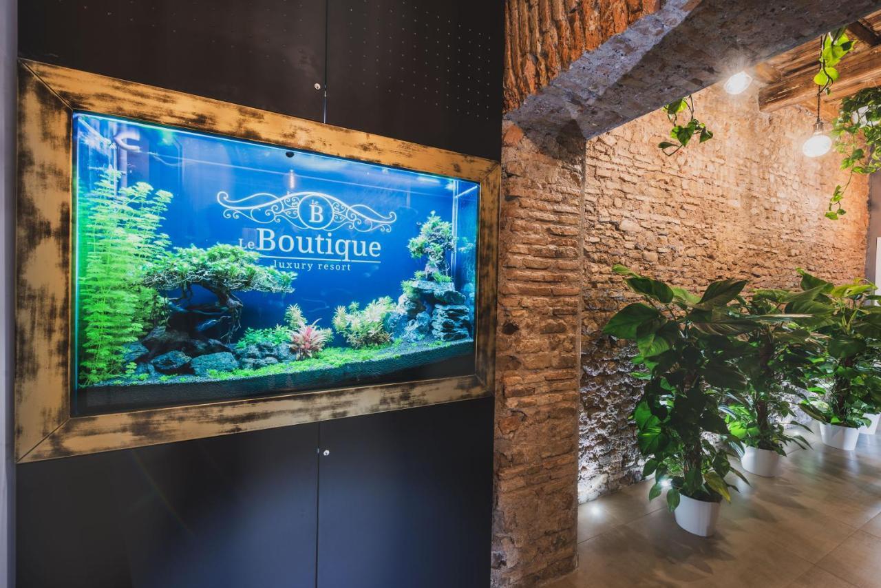 Le Boutique Luxury Rooms Diffused In Historic Center Fiumicino Kültér fotó