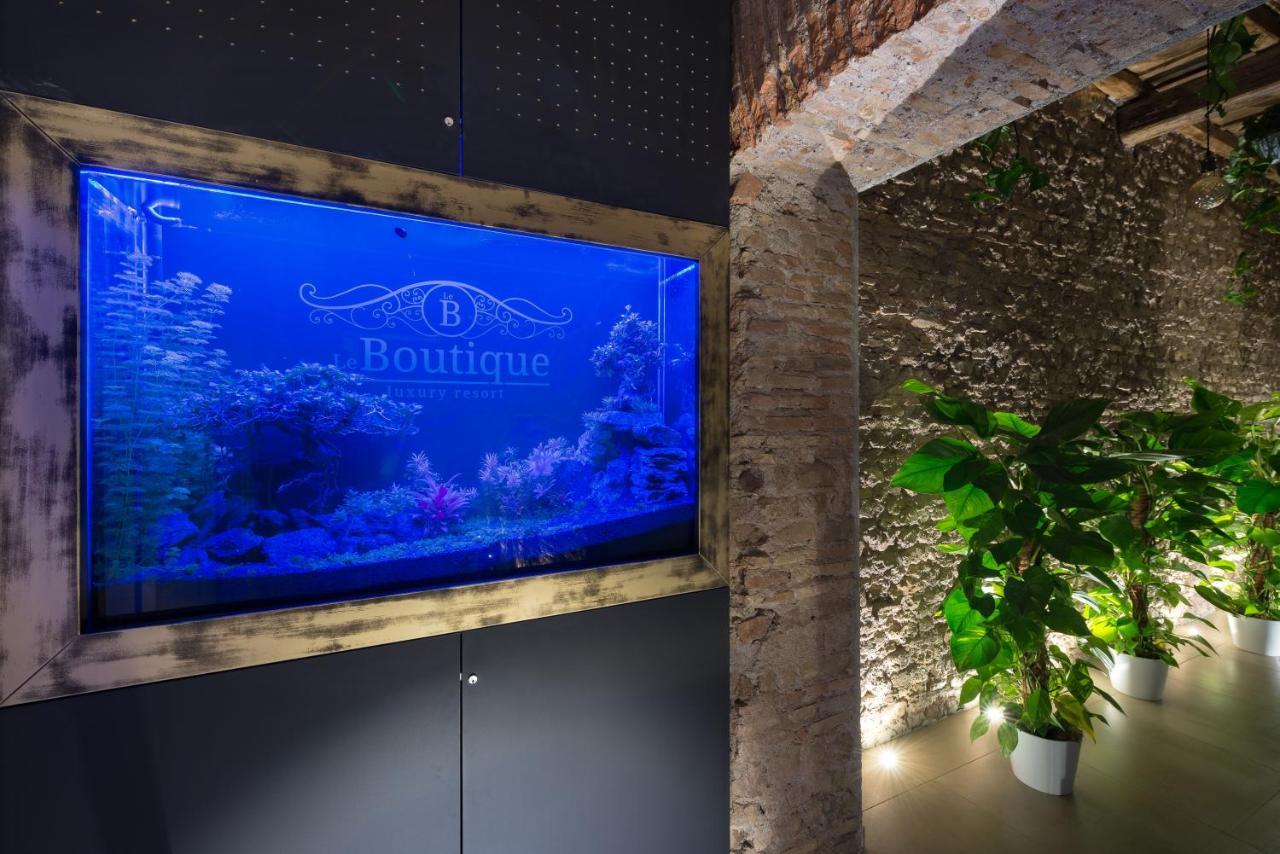Le Boutique Luxury Rooms Diffused In Historic Center Fiumicino Kültér fotó